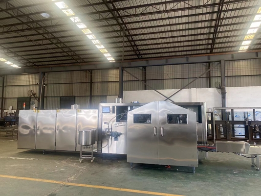 máquina que cuece del cono de helado de 8kg/H LPG 380V 3.37Kw para la fábrica de los snacks