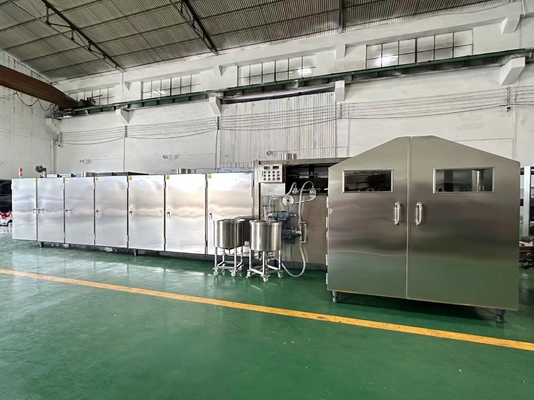 Un buen precio. Máquina de fabricación de cono de azúcar estándar de 110 mm-115 mm, cono de dos tonos, producción de la máquina de 6000 pcs por hora, control automático completo por SIEMENS / DELTA sistema PLC en línea