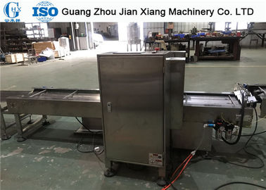 Un buen precio. Máquina industrial del fabricante del cono de la galleta, cadena de producción del cono del azúcar operación fácil en línea