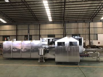 Un buen precio. máquina que cuece del cono de helado de 8kg/H LPG 380V 3.37Kw en línea