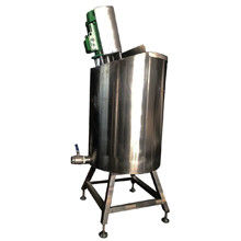 Un buen precio. Mezclador industrial de acero del talud de Sugar Cone Production Line Stainless en línea